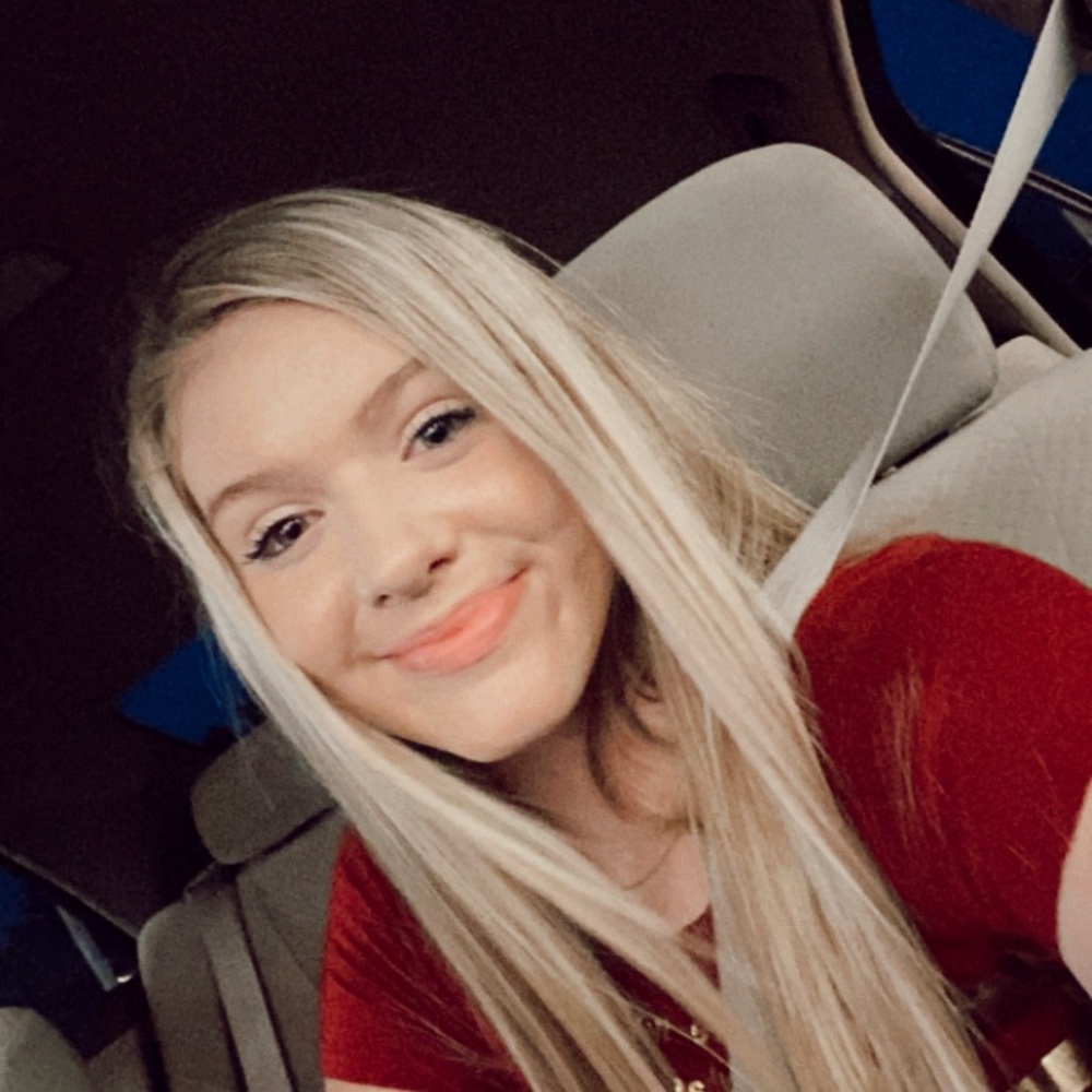 Meet your Posher, Stacia